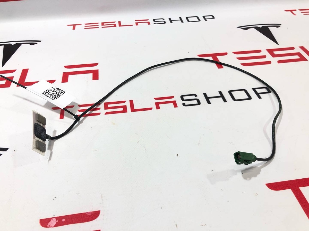 Антенна Bluetooth к Tesla Model X 2019