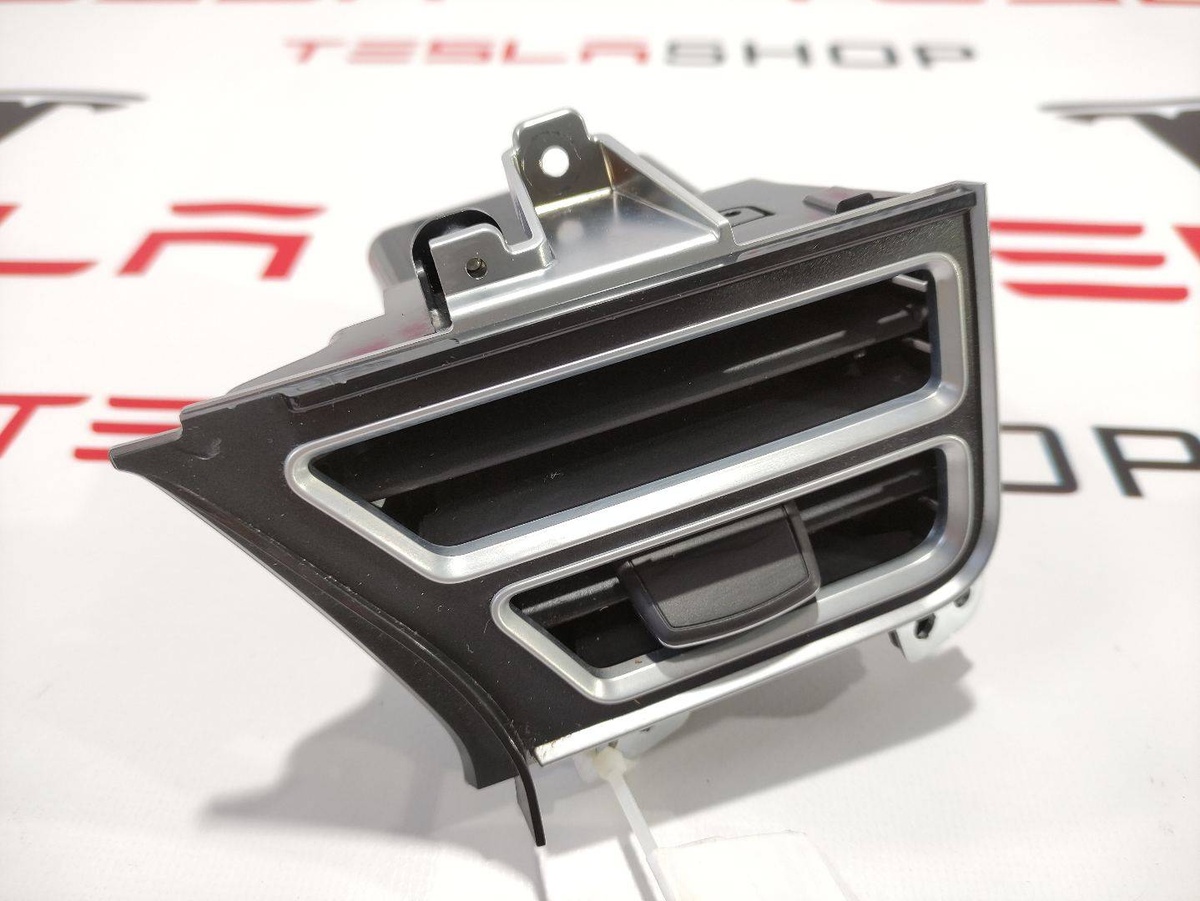Воздуховод к Tesla Model S 2015