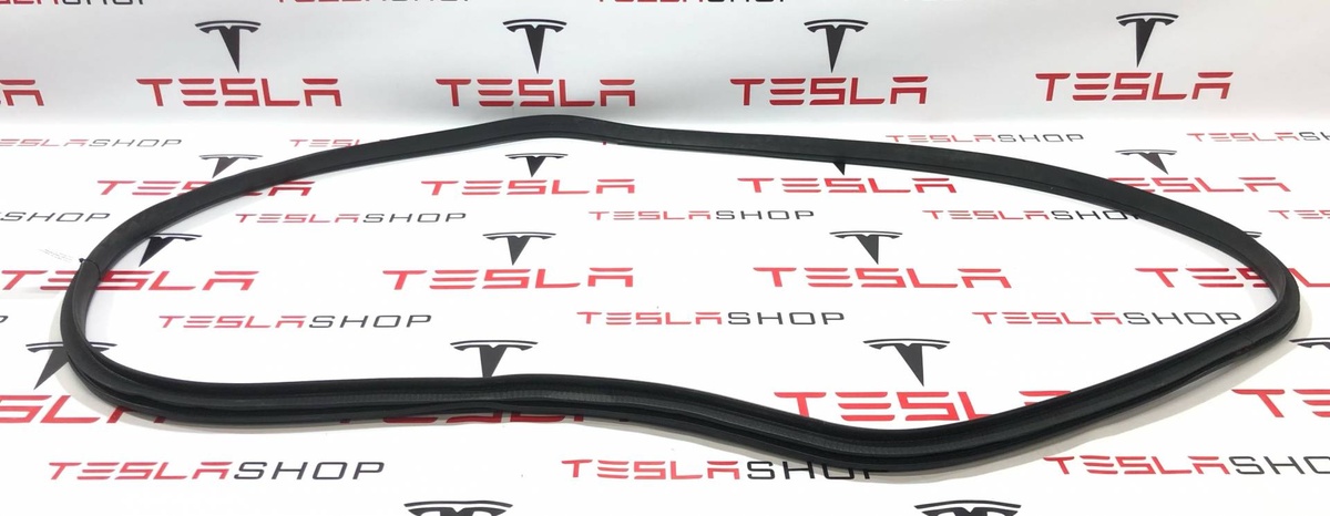 Уплотнитель к Tesla Model X 2019