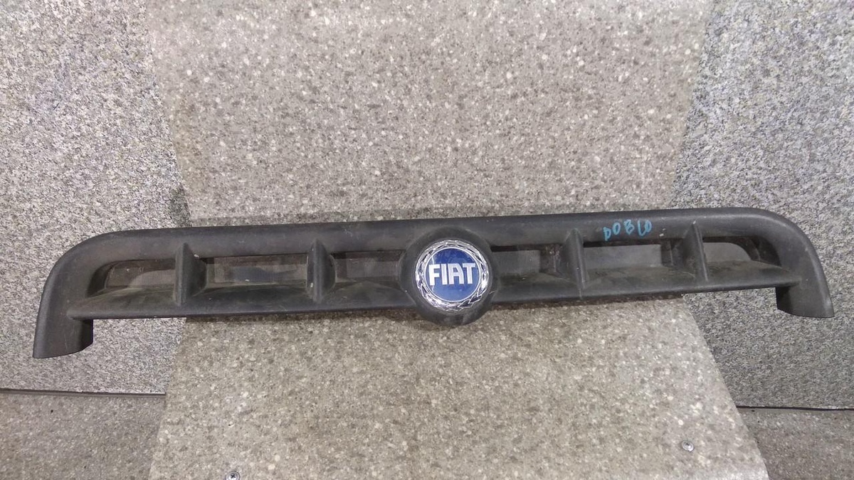 Решетка радиатора к Fiat Doblo 2003