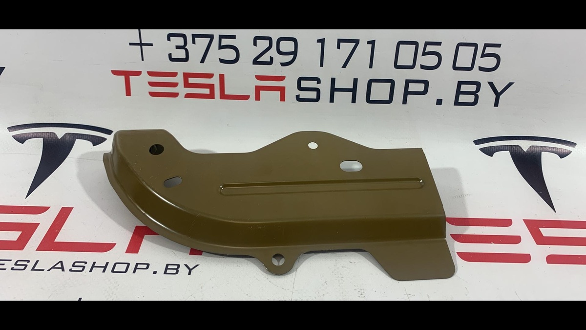 Кронштейн к Tesla Model 3 2020