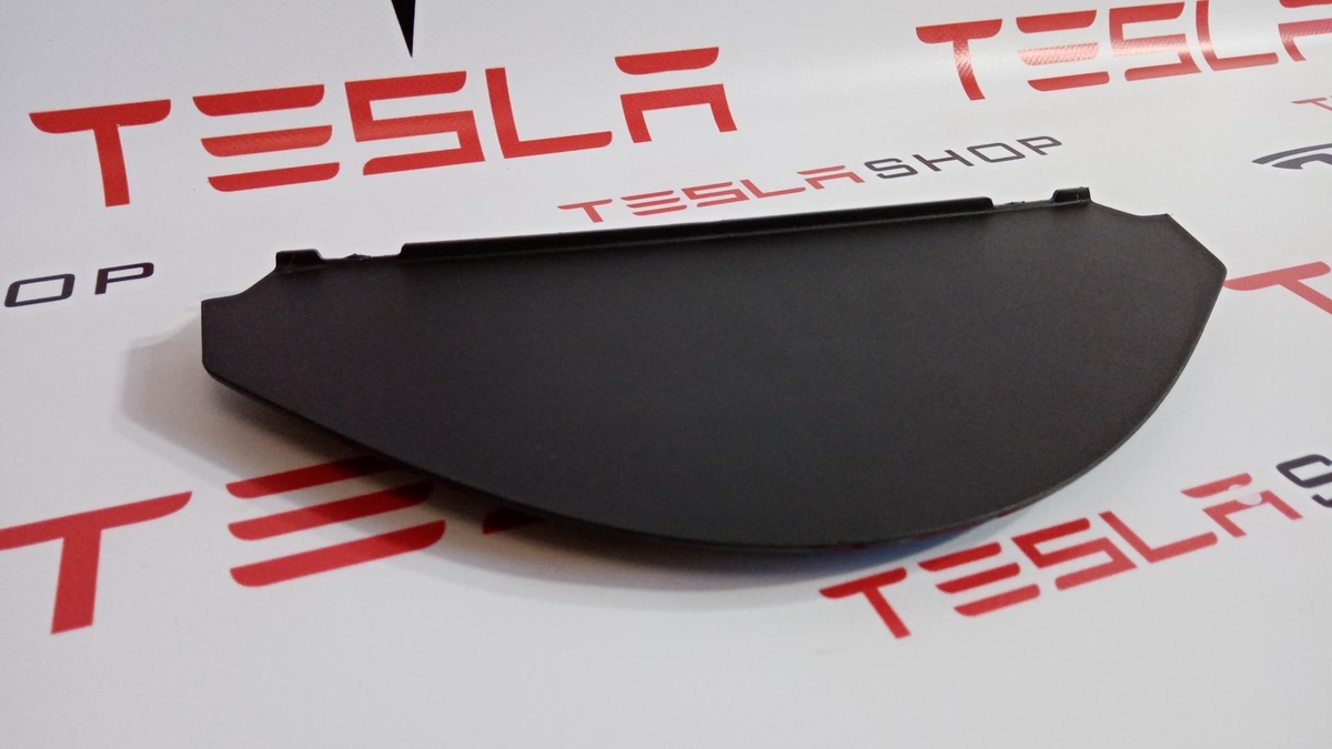 Монитор к Tesla Model S 2015