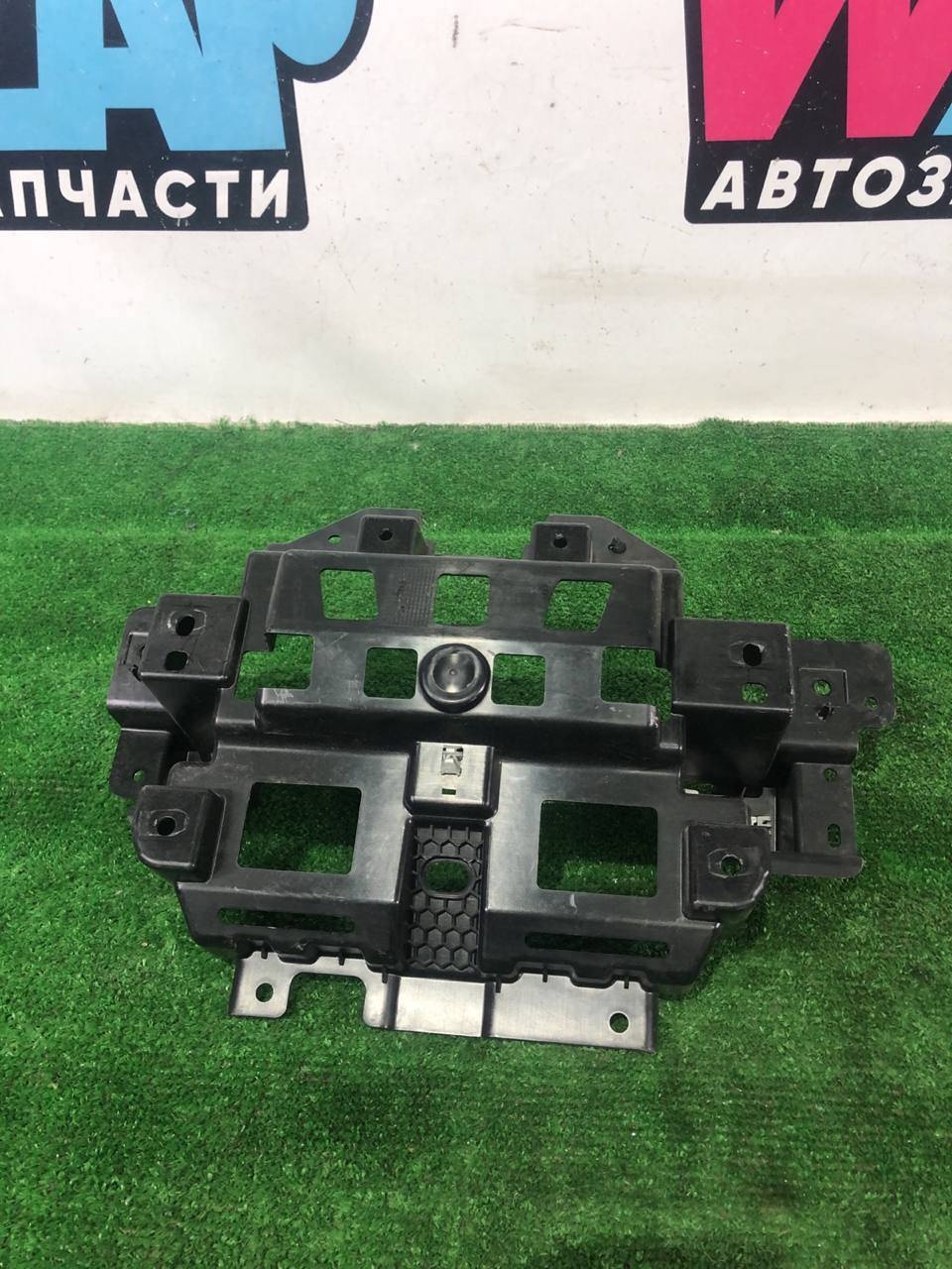 Кронштейн к Ford Escape 2020