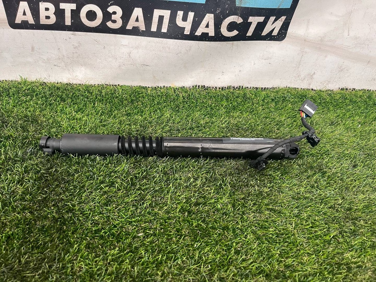 Амортизатор двери к Tesla Model X 2018