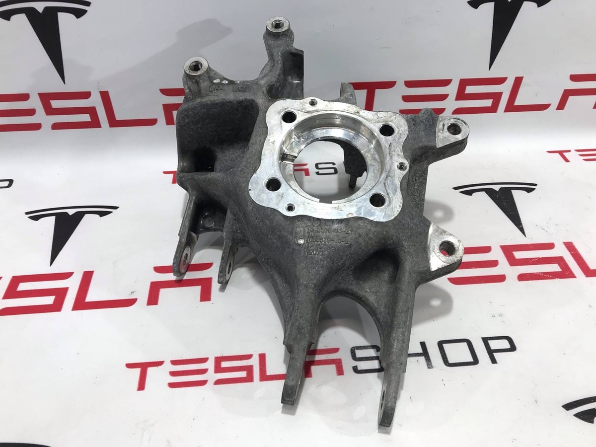 Кулак задний левый к Tesla Model S 2017