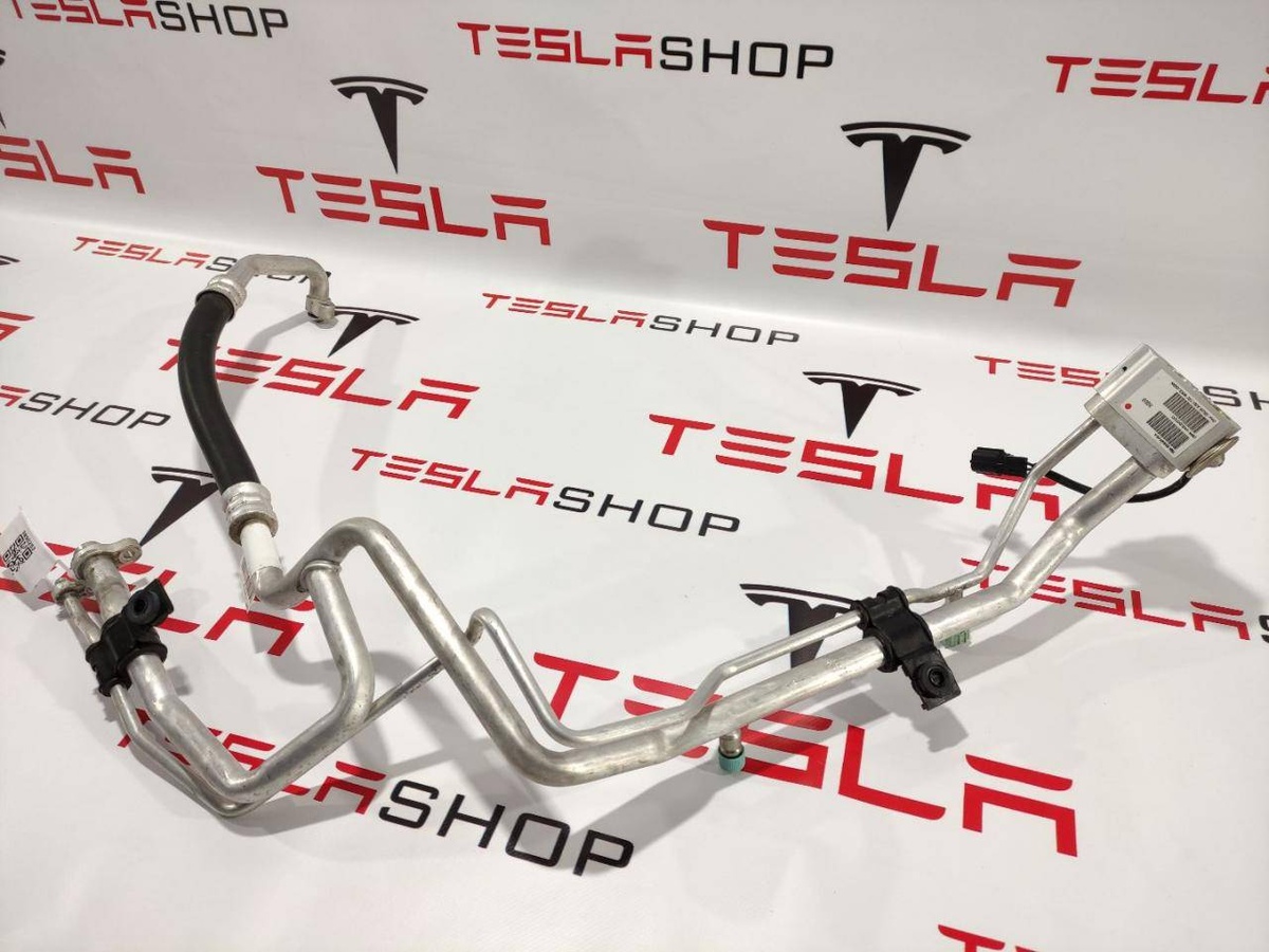 Трубка кондиционера к Tesla Model S 2016