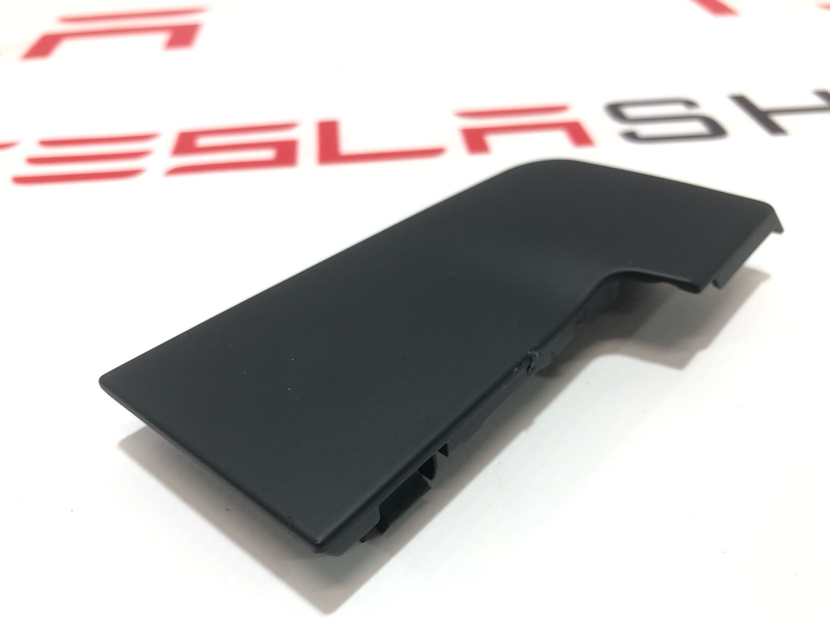 Заглушка к Tesla Model S 2021