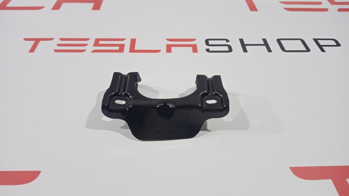 Кронштейн к Tesla Model 3 2019