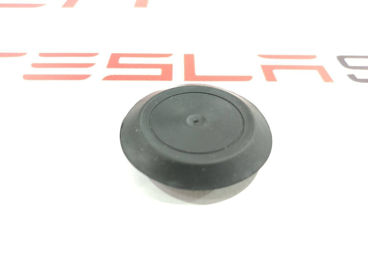 Заглушка к Tesla Model 3 2019
