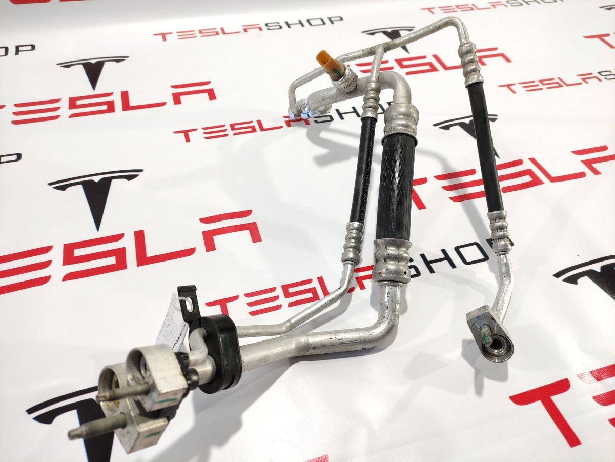 Трубка кондиционера к Tesla Model X 2016