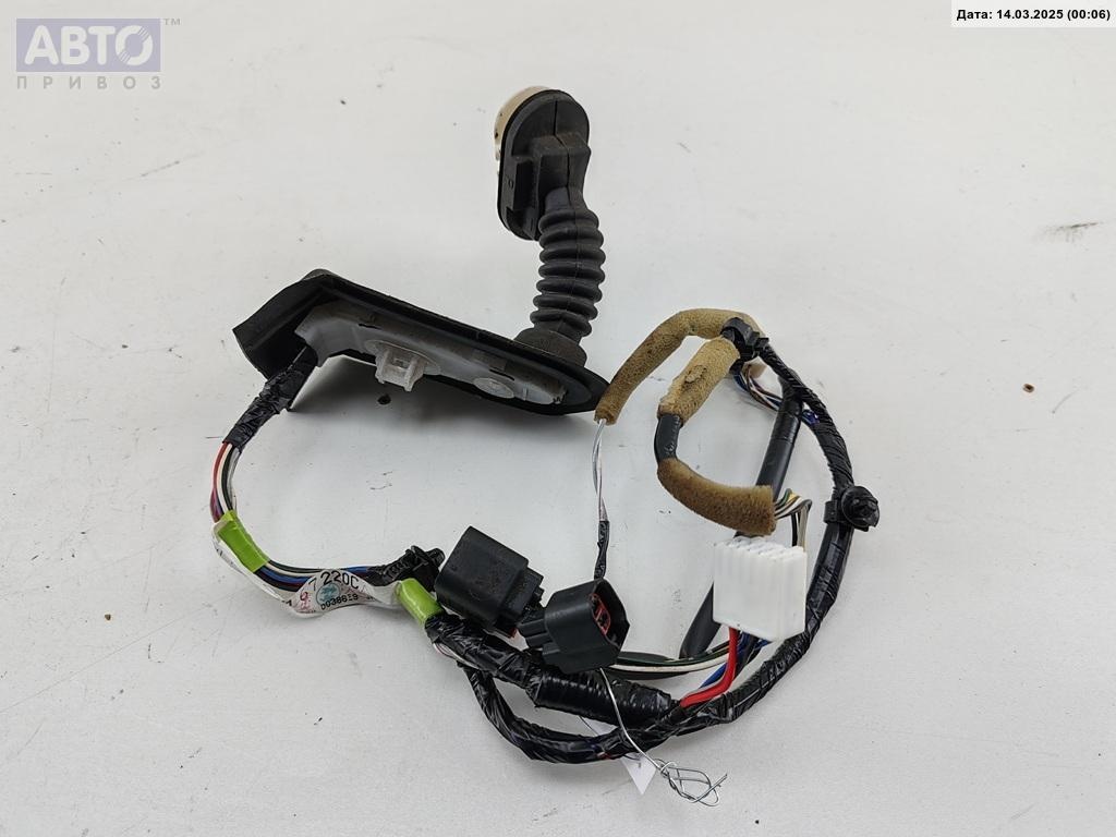 Проводка двери к Mazda 3 2004