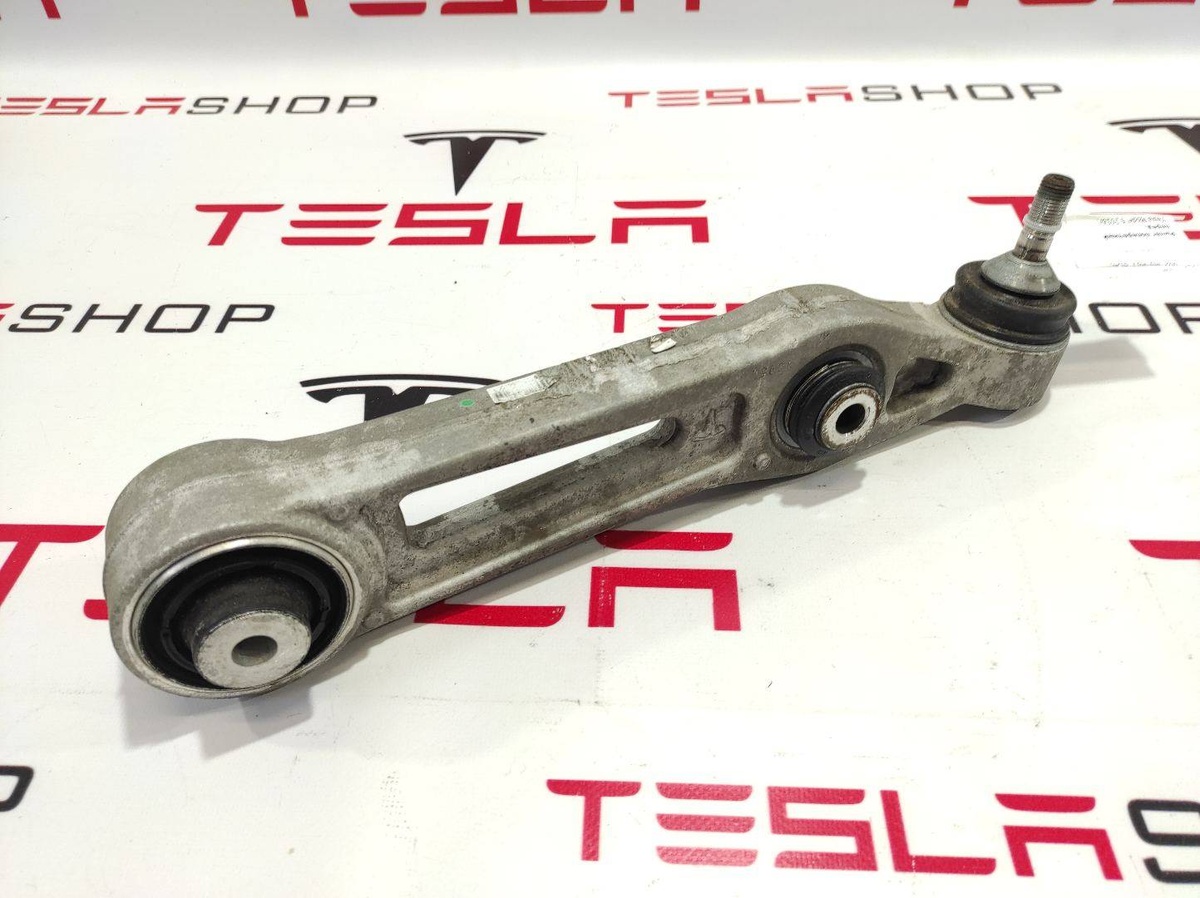 Рычаг передний к Tesla Model S 2016
