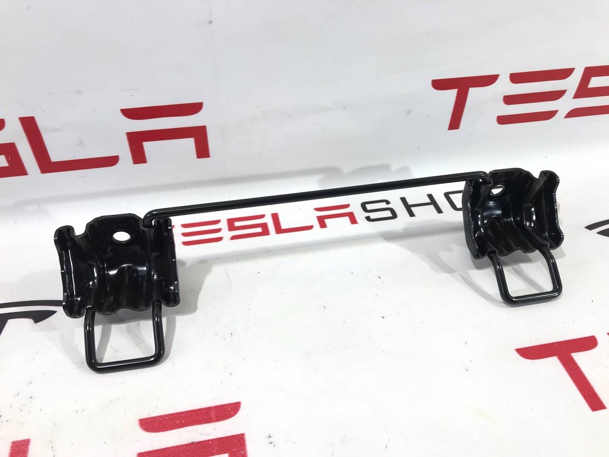 Сиденье переднее к Tesla Model S 2021
