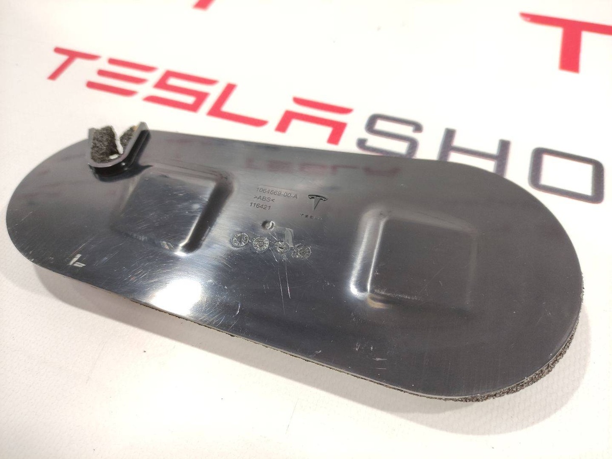 Заглушка к Tesla Model S 2018