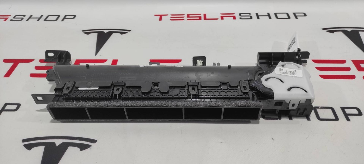 Воздуховод к Tesla Model 3 2021