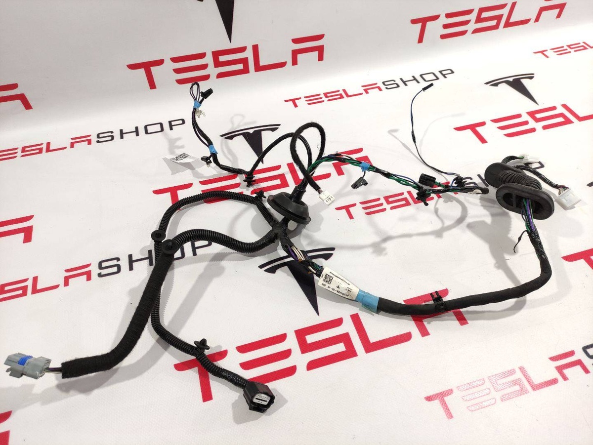 Проводка двери к Tesla Model S 2015