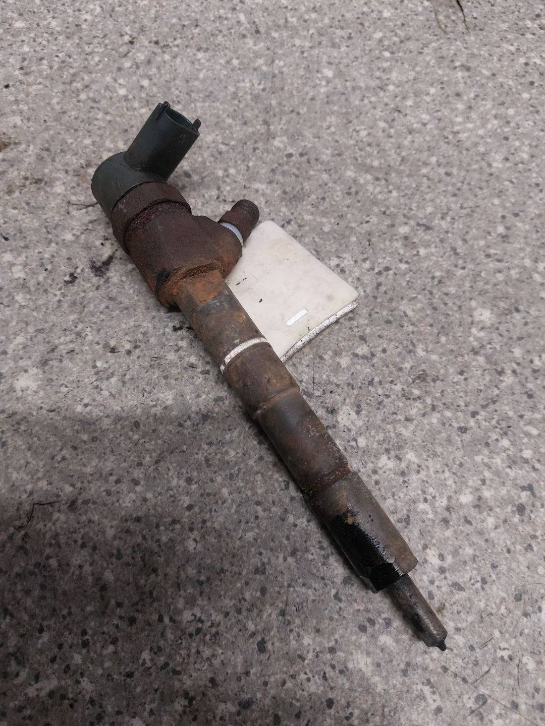 Форсунка к Fiat Bravo 2011