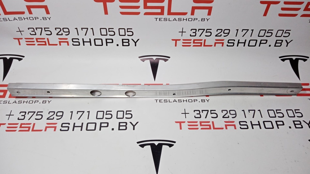 Прочая запчасть к Tesla Model 3 2019