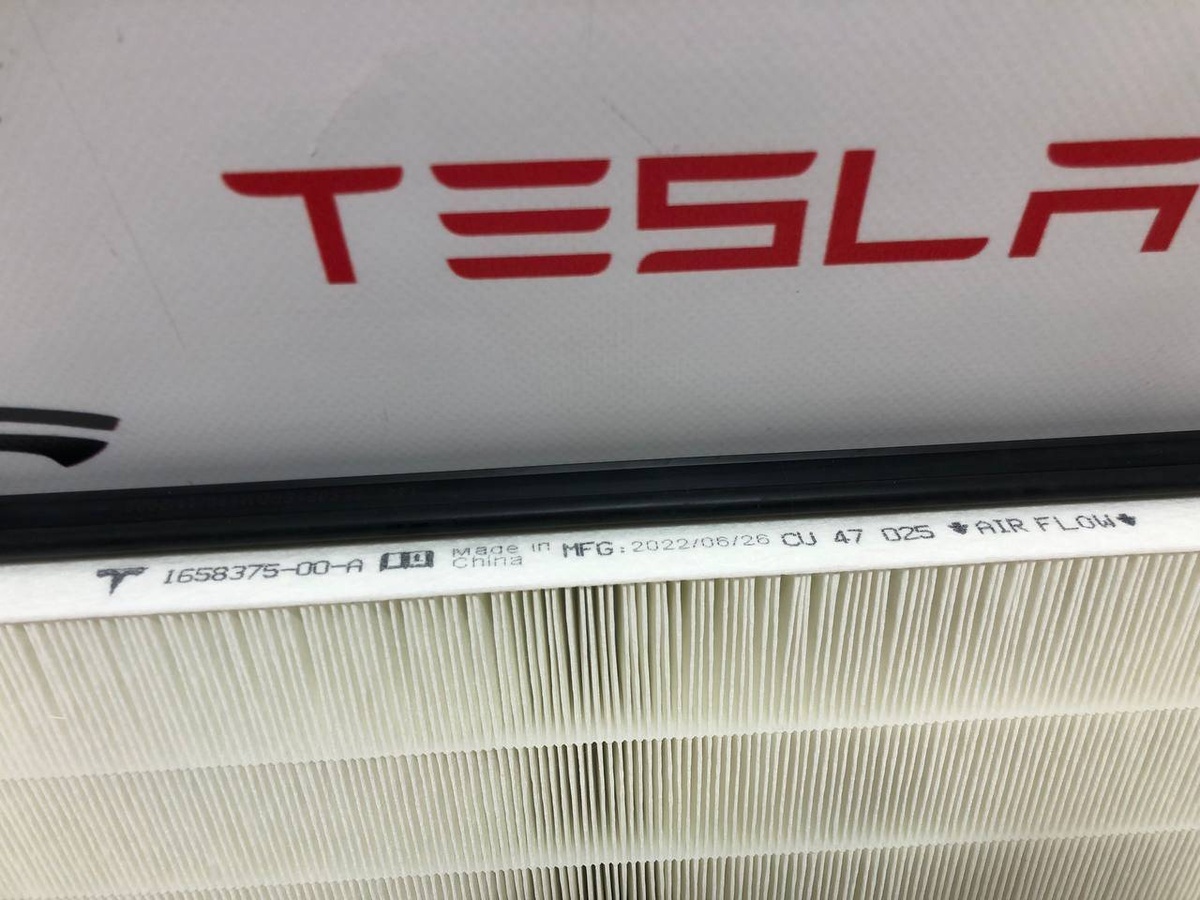 Фильтр салонный к Tesla Model Y 2022