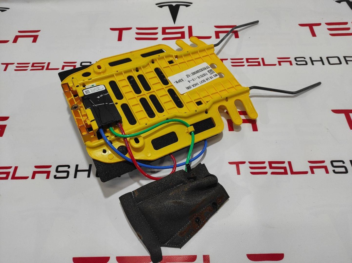 Механизм (прочие) к Tesla Model 3 2020