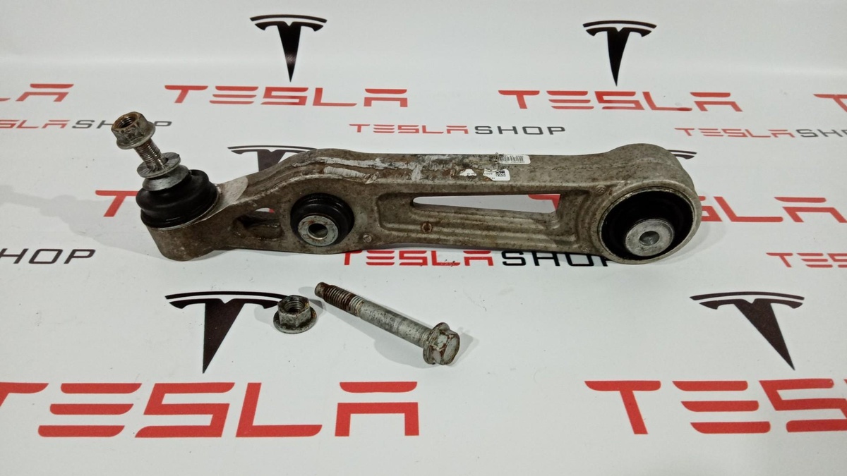 Рычаг передний к Tesla Model S 2015