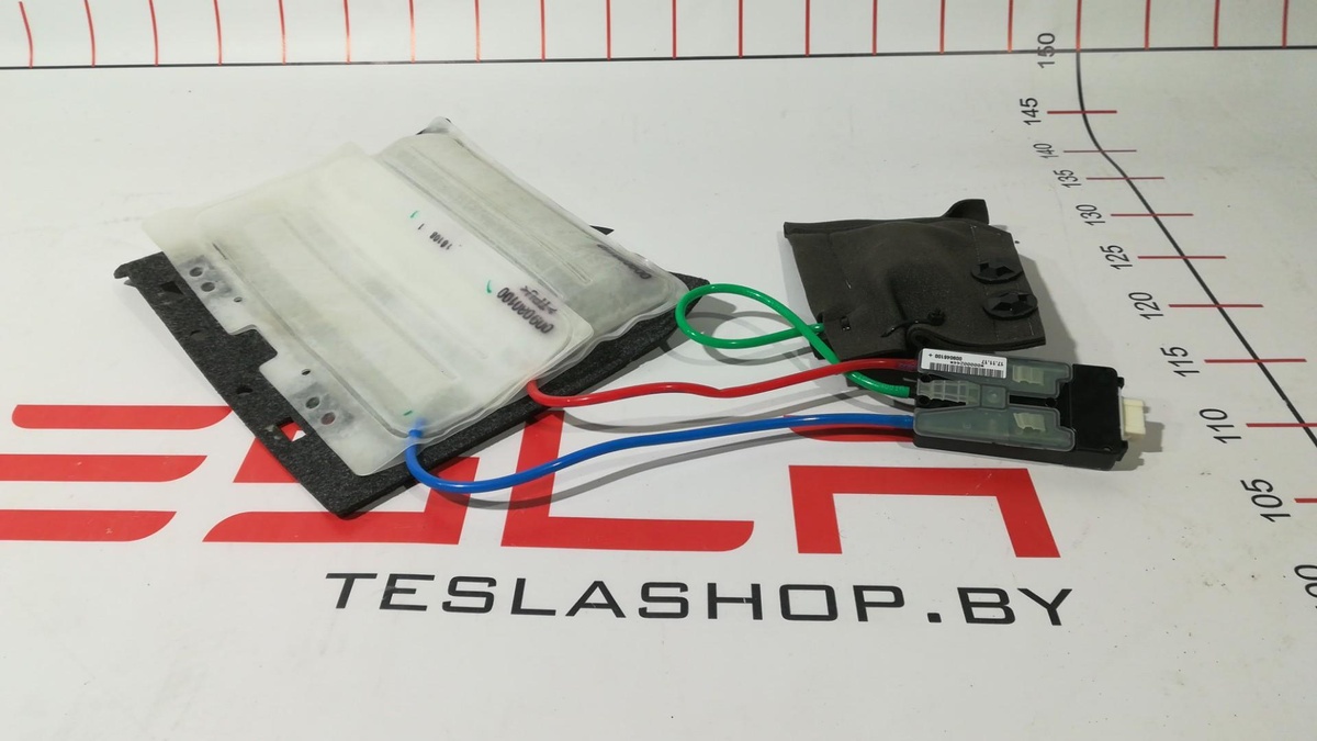 Механизм (прочие) к Tesla Model 3 2019