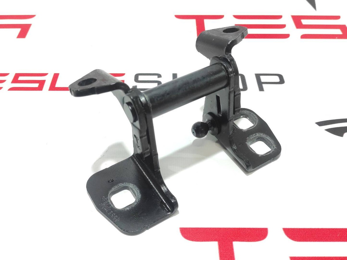 Петля двери к Tesla Model X 2019