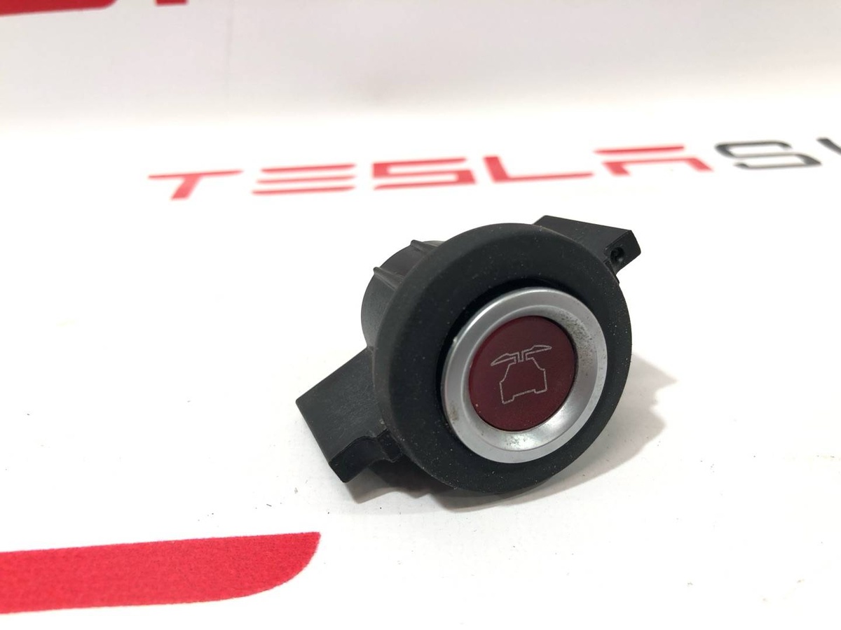 Кнопка (выключатель) к Tesla Model X 2018