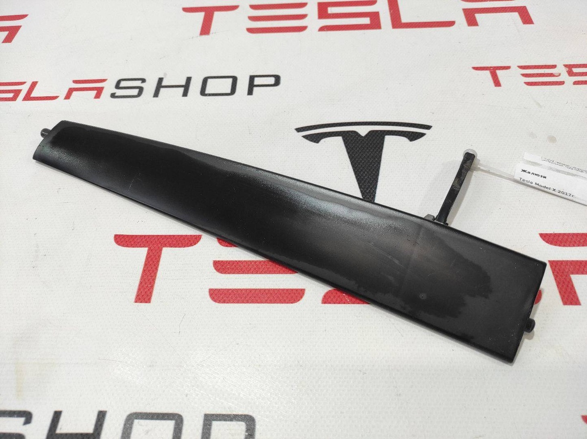 Жалюзи к Tesla Model X 2017