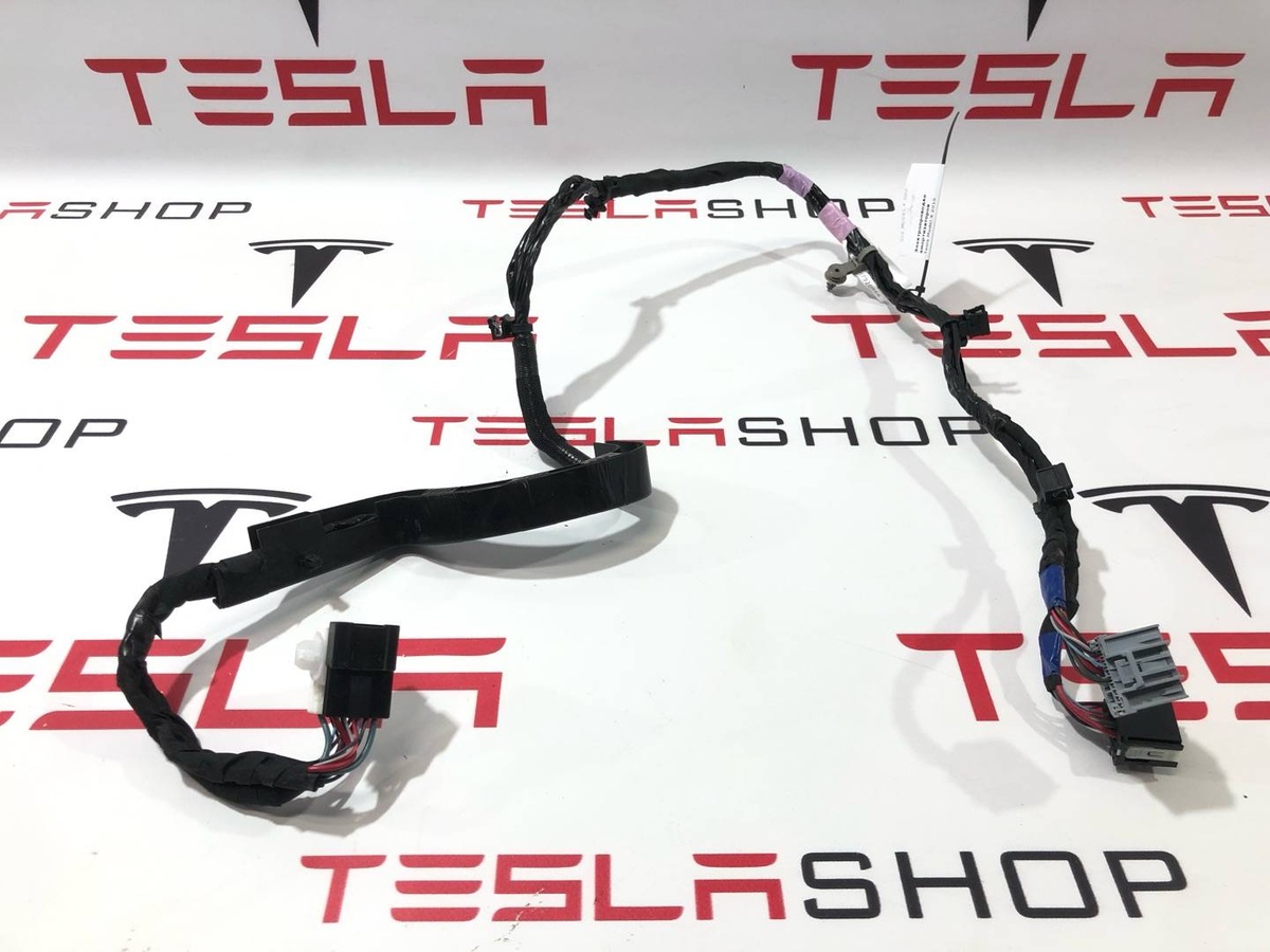 Проводка двери к Tesla Model X 2019