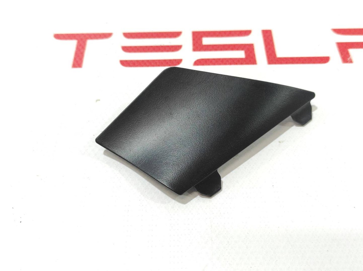 Заглушка к Tesla Model S 2018