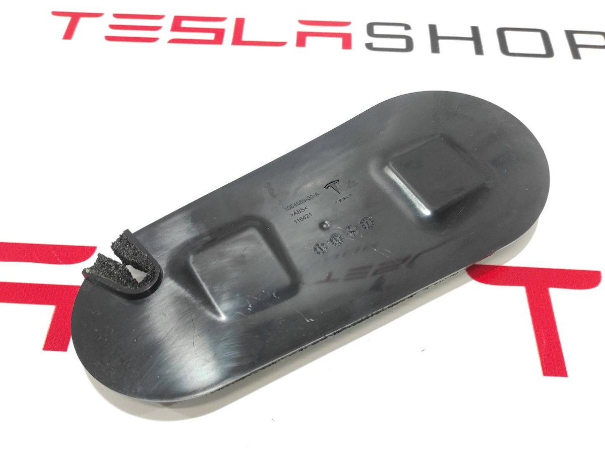 Заглушка к Tesla Model S 2018
