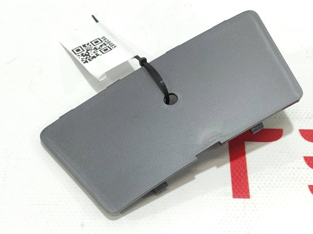 Монитор к Tesla Model 3 2020