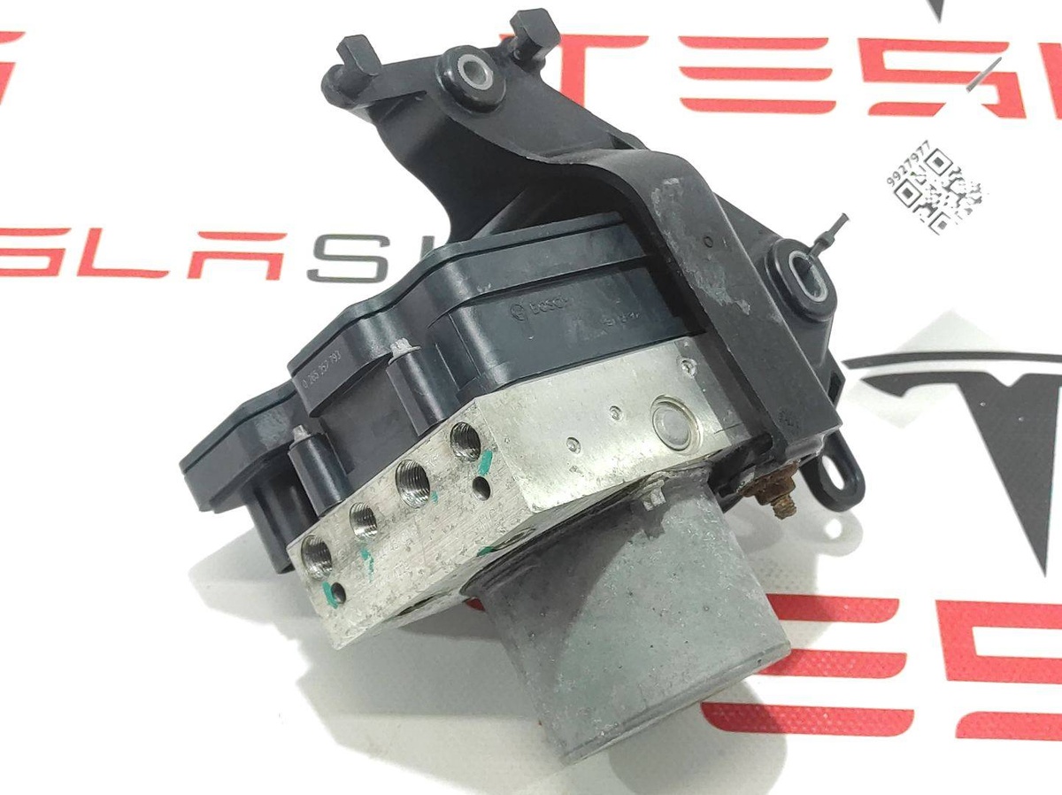 Блок ABS к Tesla Model 3 2020