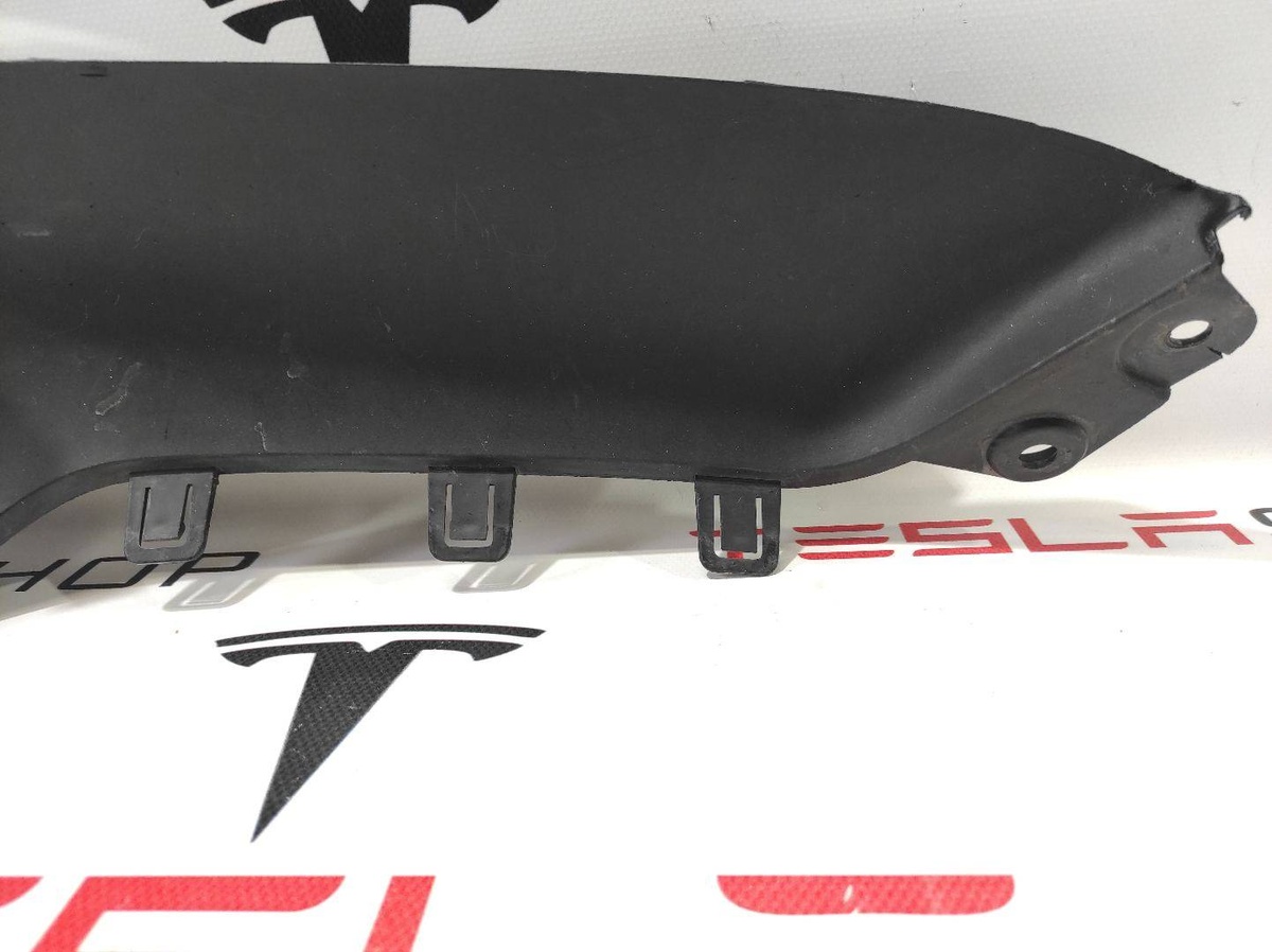 Молдинг бампера переднего к Tesla Model X 2020