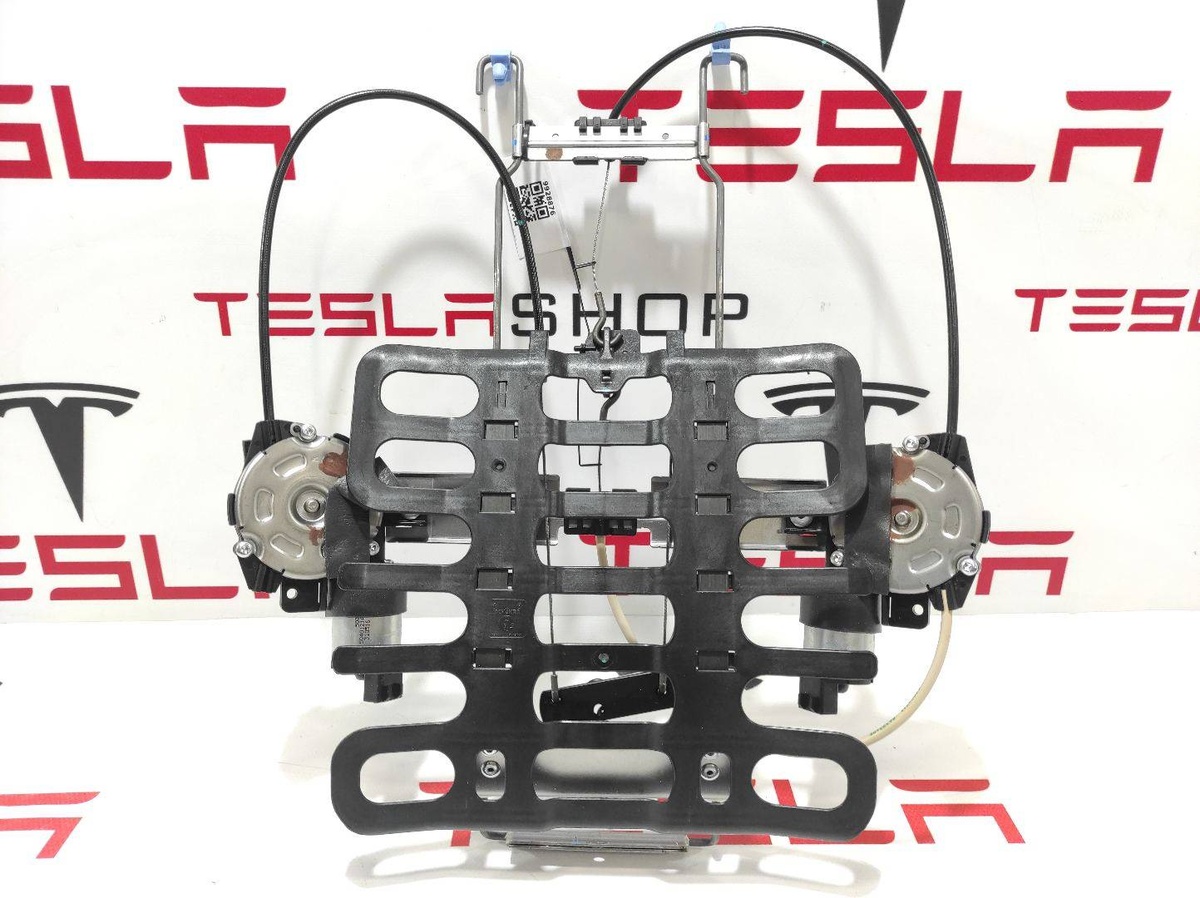 Механизм (прочие) к Tesla Model S 2016