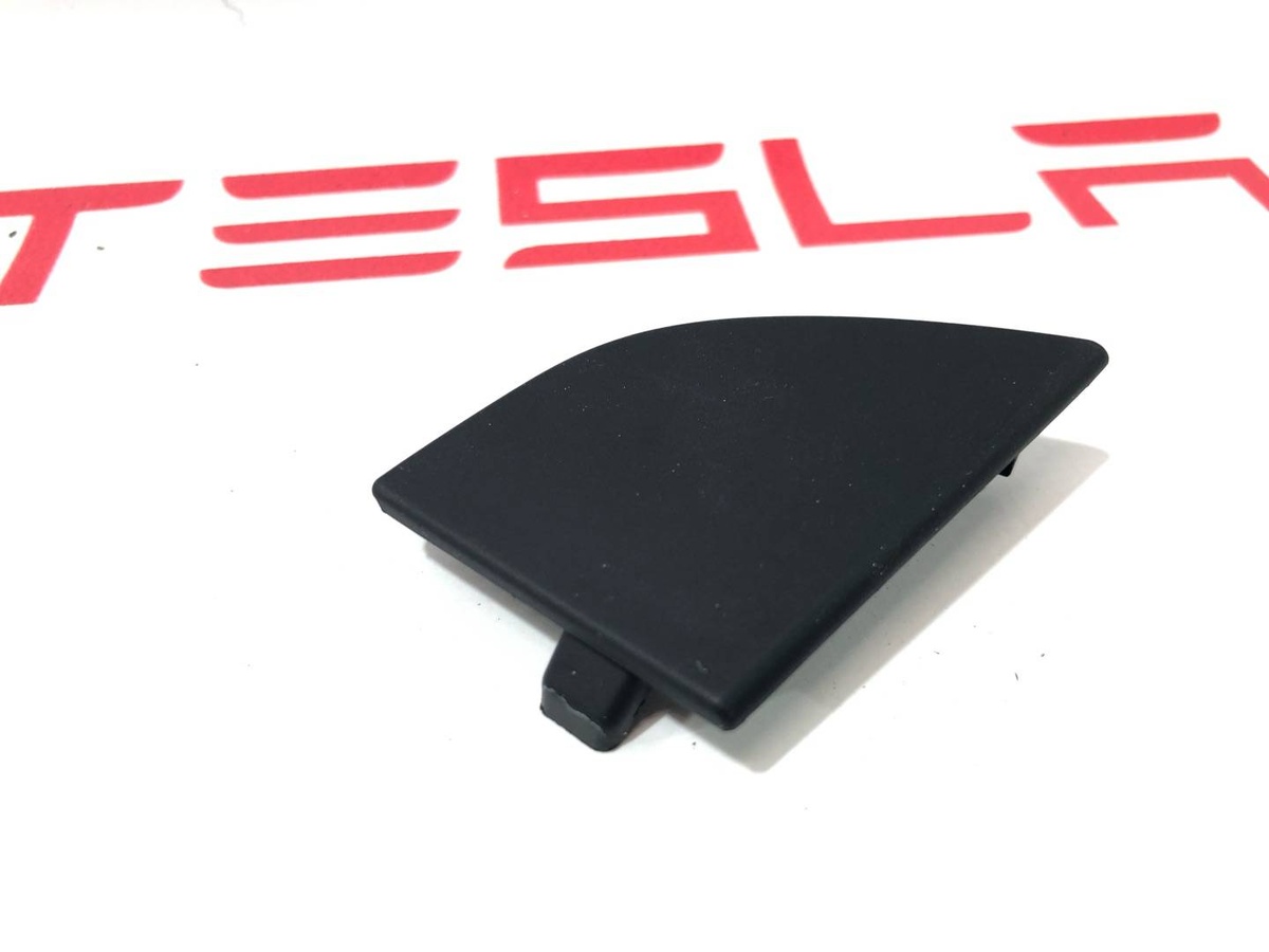 Заглушка к Tesla Model X 2022