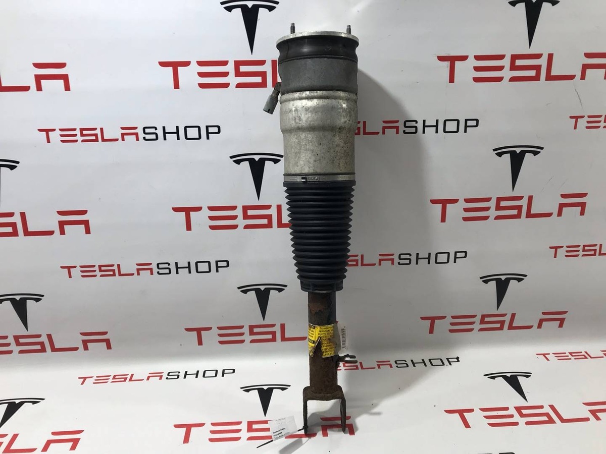 Пневмостойка передняя к Tesla Model S 2015
