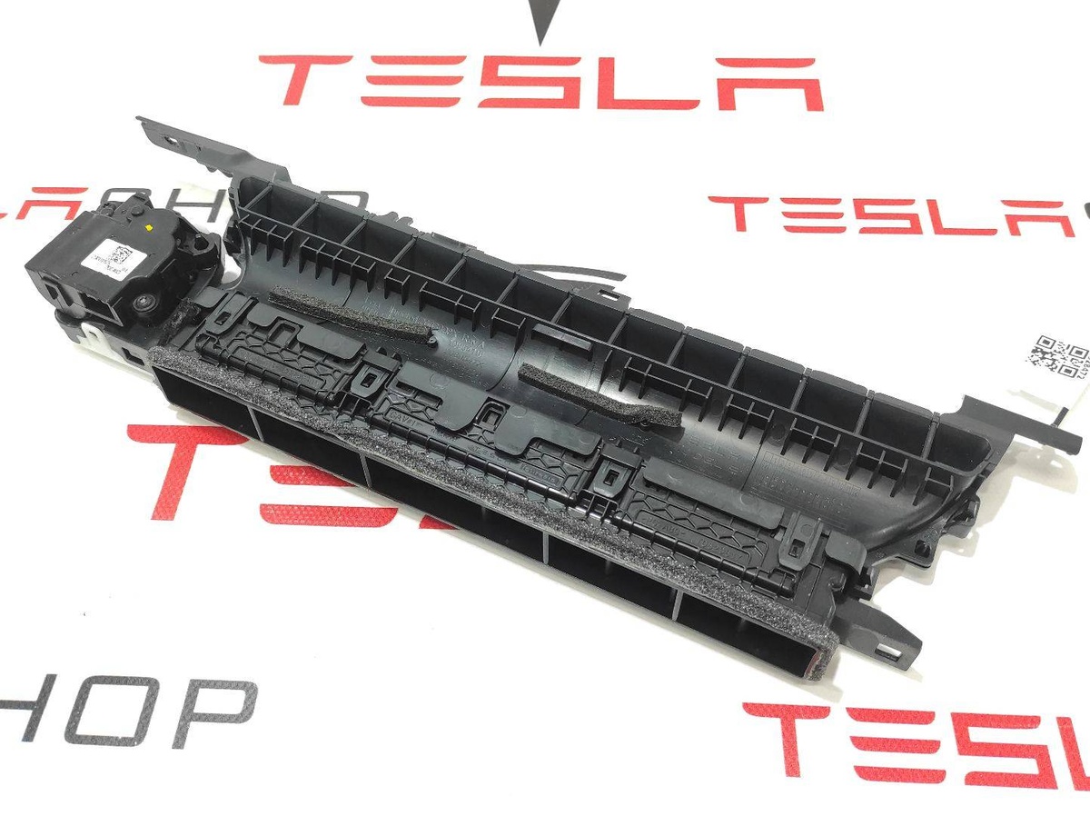 Воздуховод к Tesla Model 3 2020
