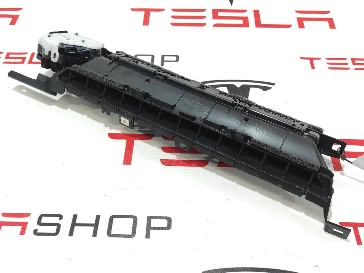 Воздуховод к Tesla Model 3 2020