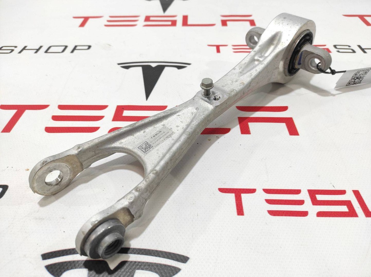 Рычаг задний к Tesla Model X 2022