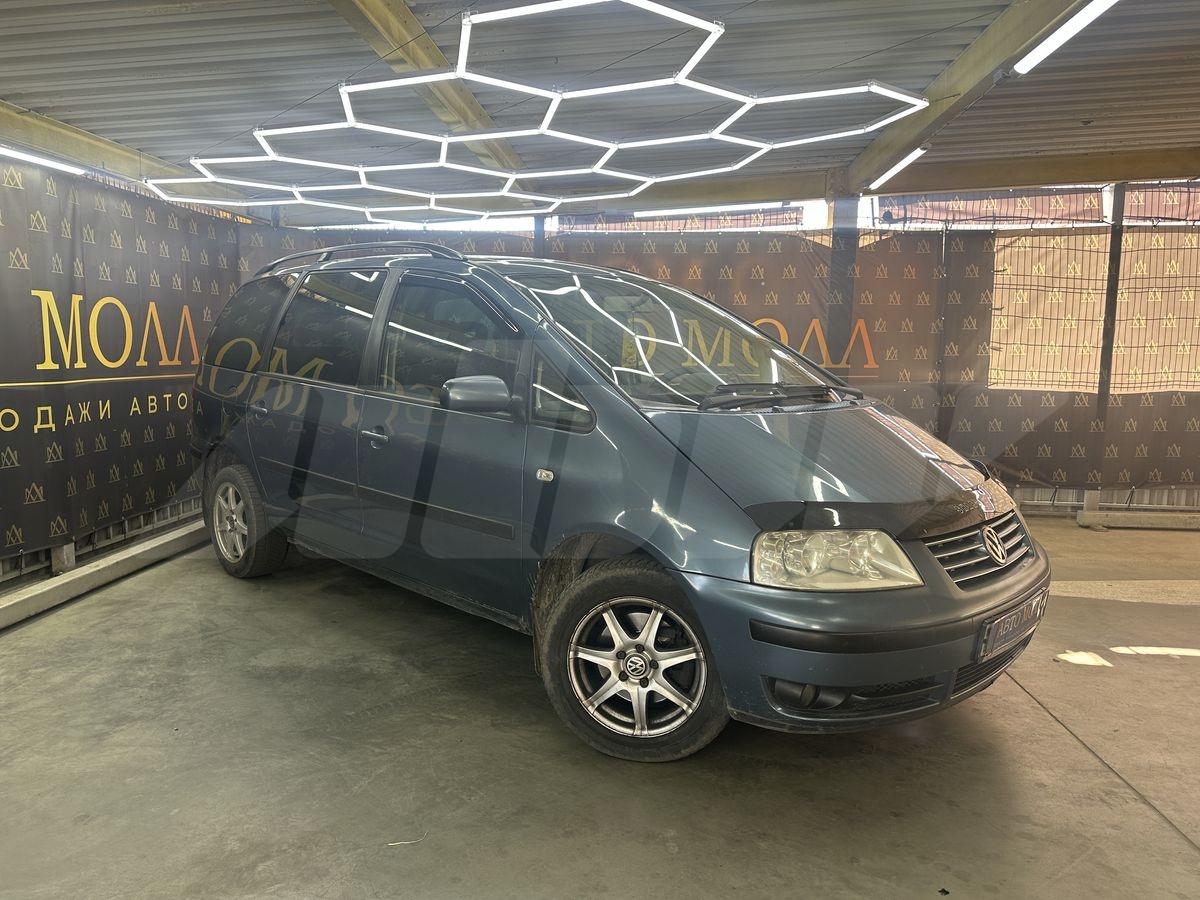 Volkswagen Sharan I Рестайлинг, 2002