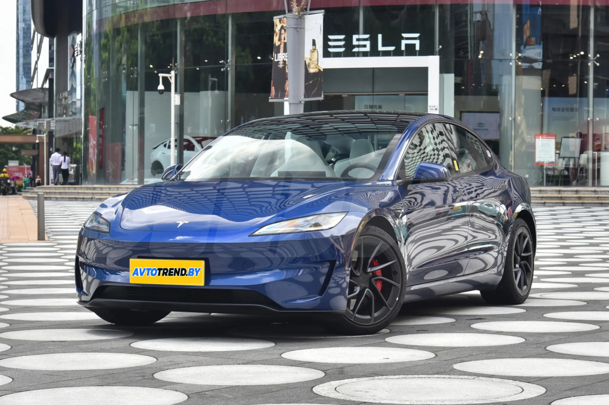 Tesla Model 3 I Рестайлинг, 2025