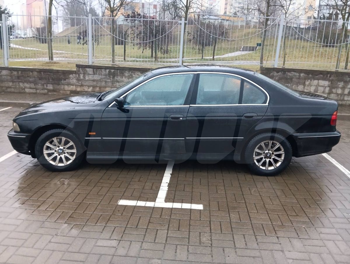 BMW 5 series IV (E39), 1999