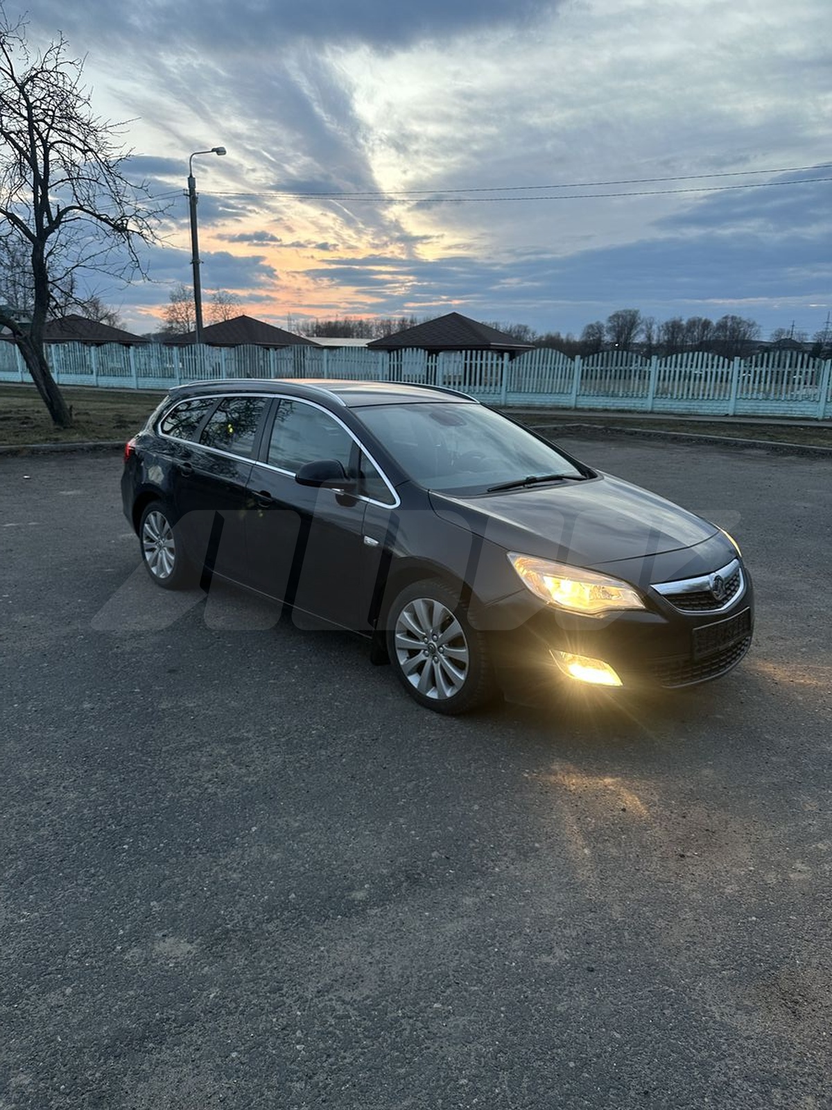 Opel Astra J, 2011