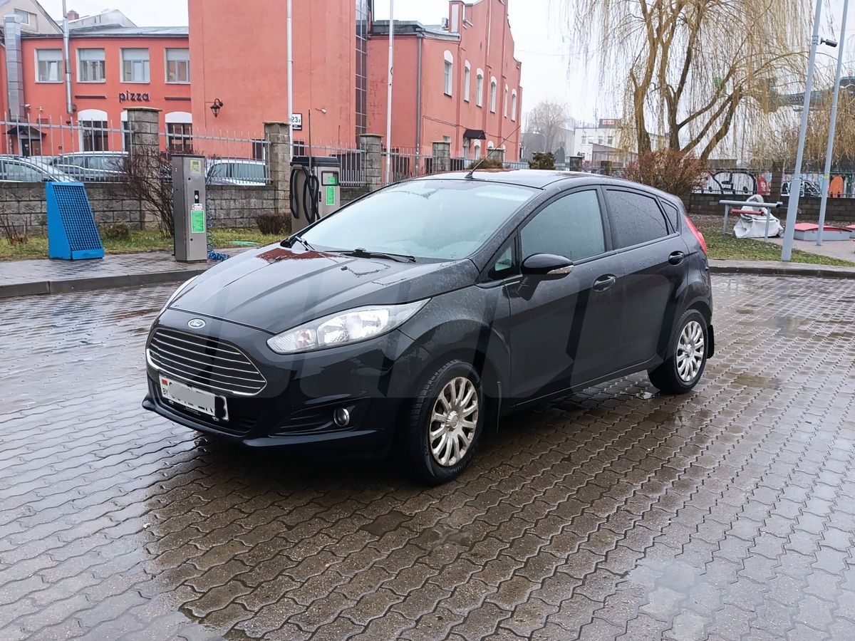 Ford Fiesta Mk6 Рестайлинг, 2013