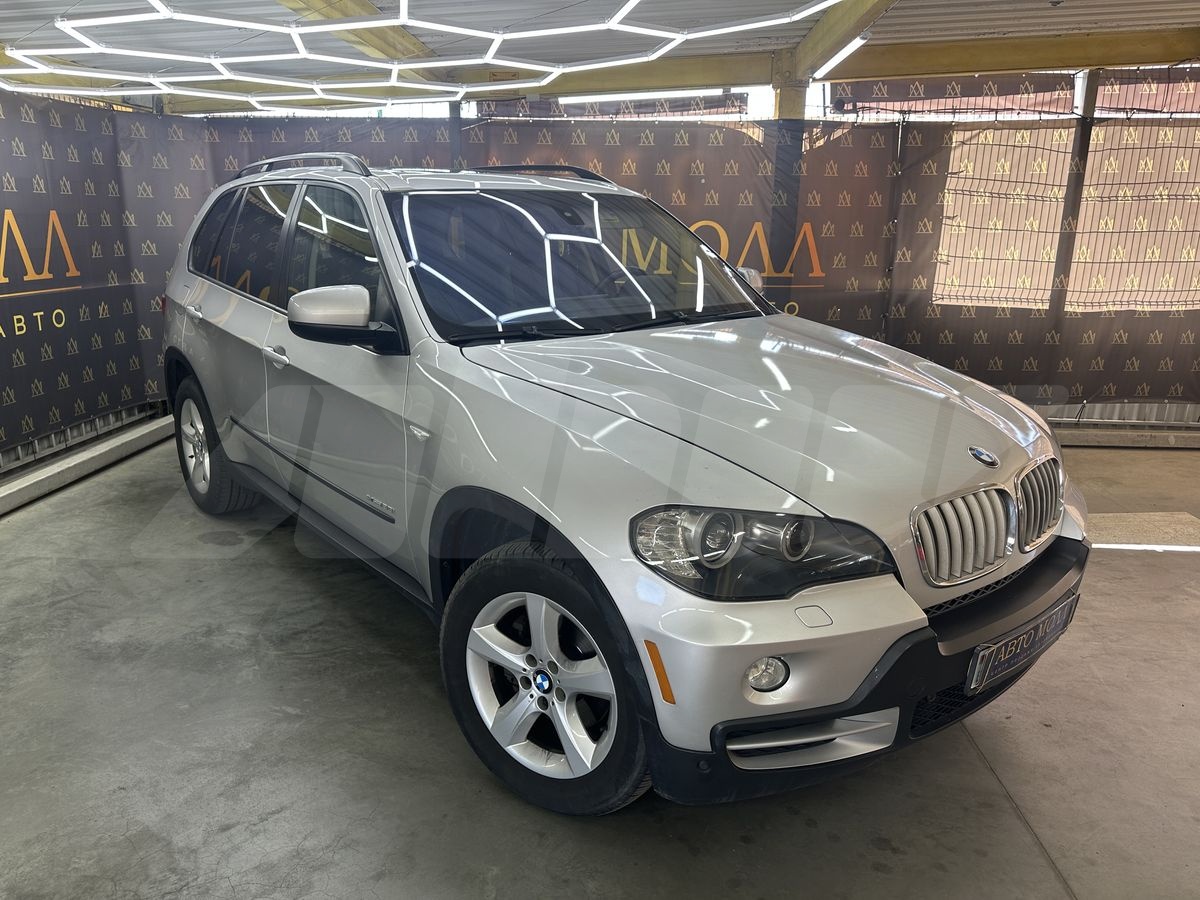 BMW X5 II (E70), 2009