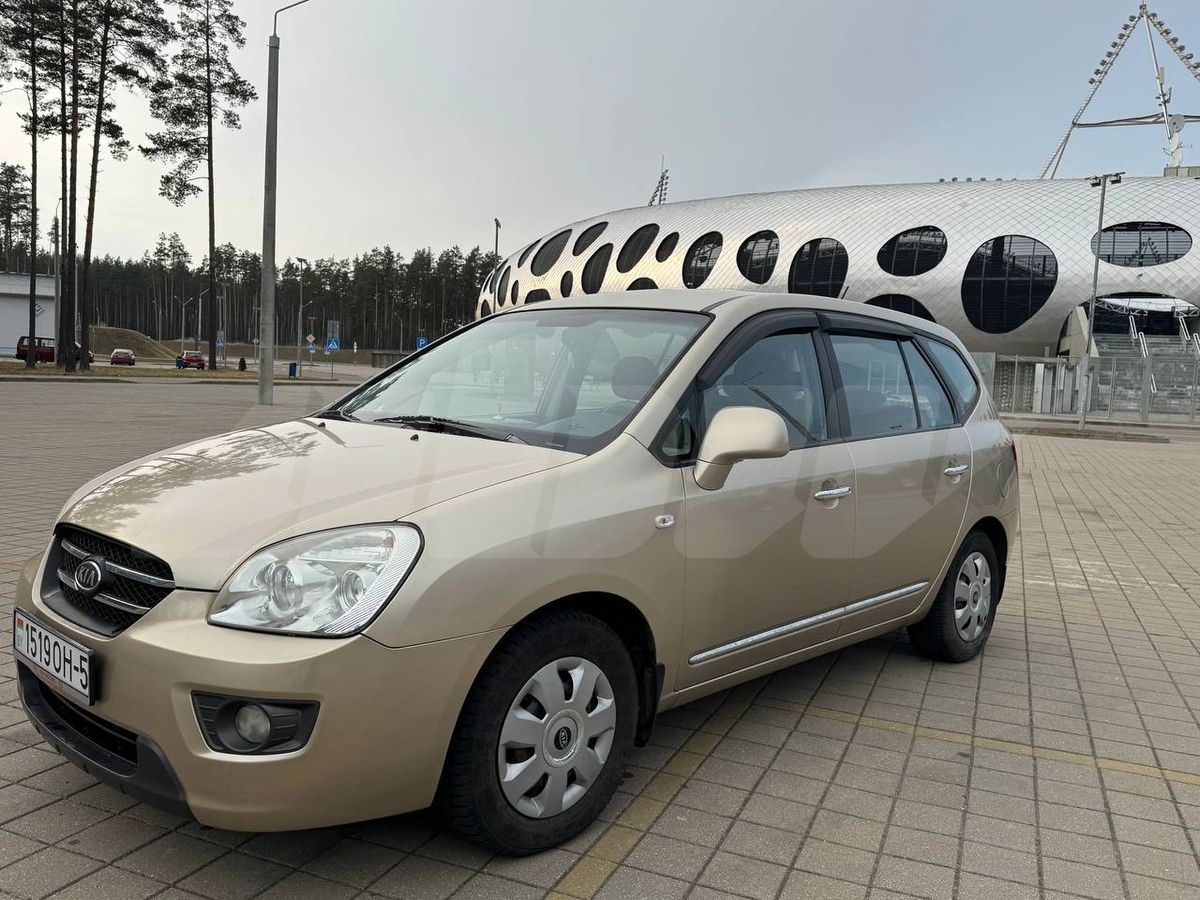 Kia Carens II (UN), 2007