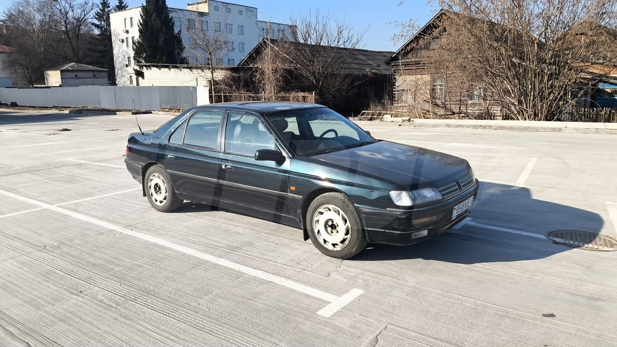 Peugeot 605 I, 1992