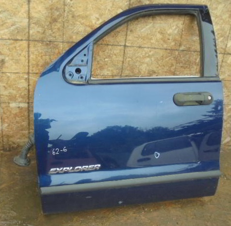 Дверь передняя левая к Ford Explorer 2004
